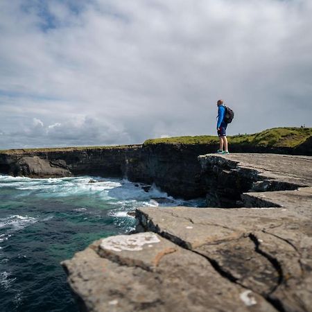 Bay View Hotel Kilkee Bagian luar foto