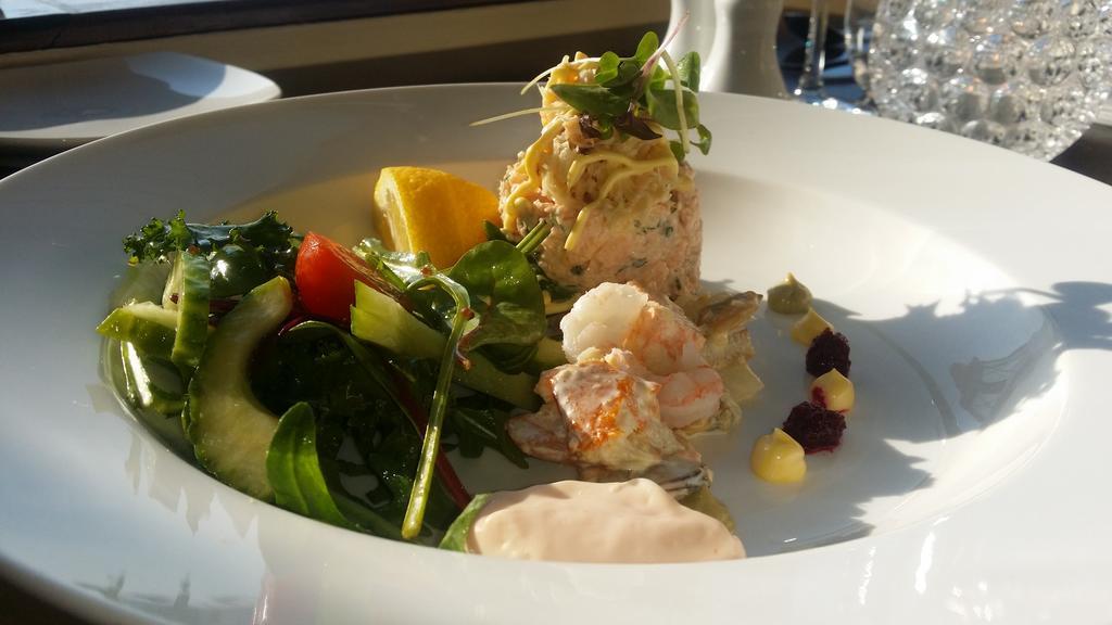 Bay View Hotel Kilkee Bagian luar foto